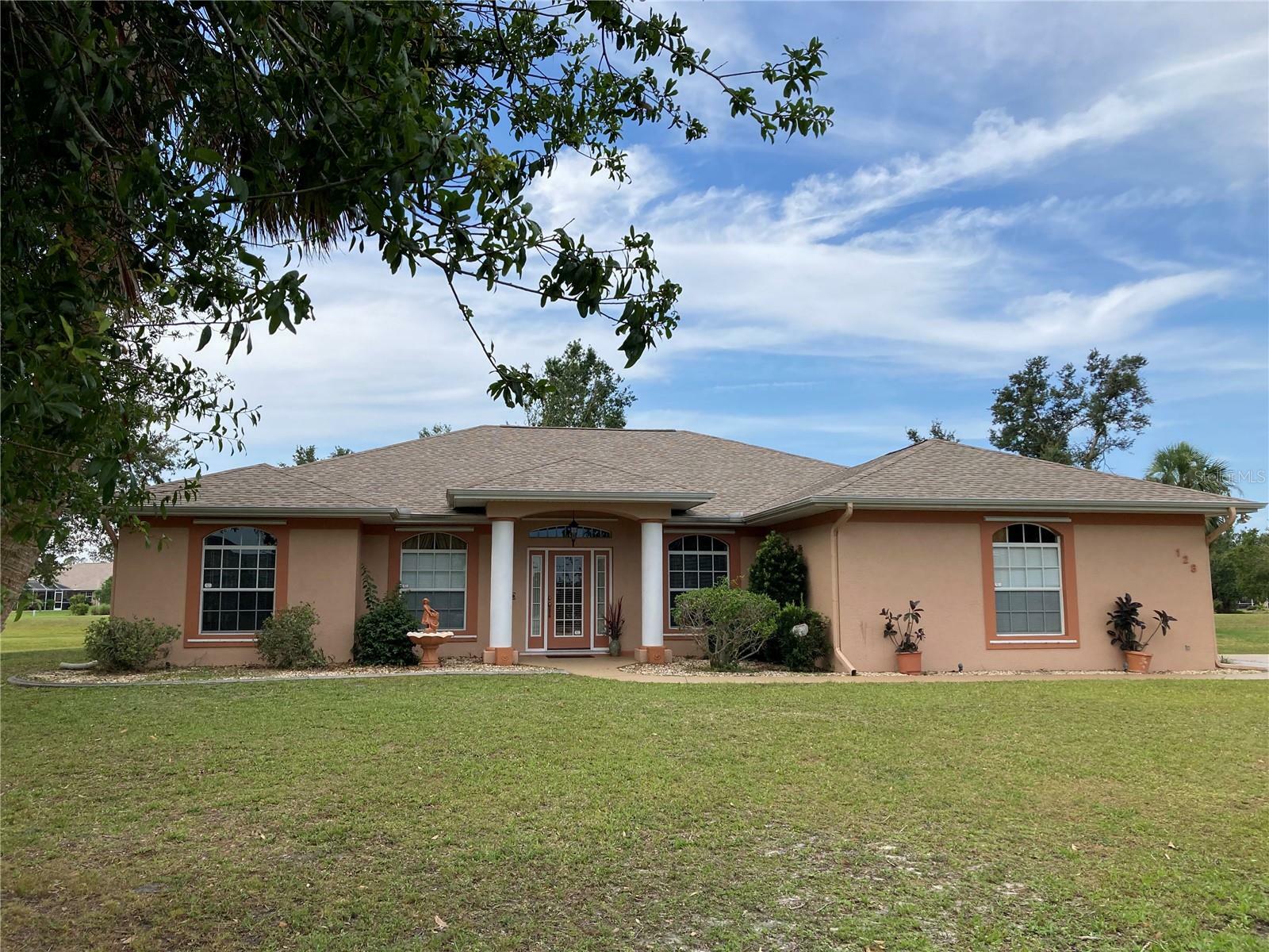 Property Photo: 128 Temuco Street FL 33983