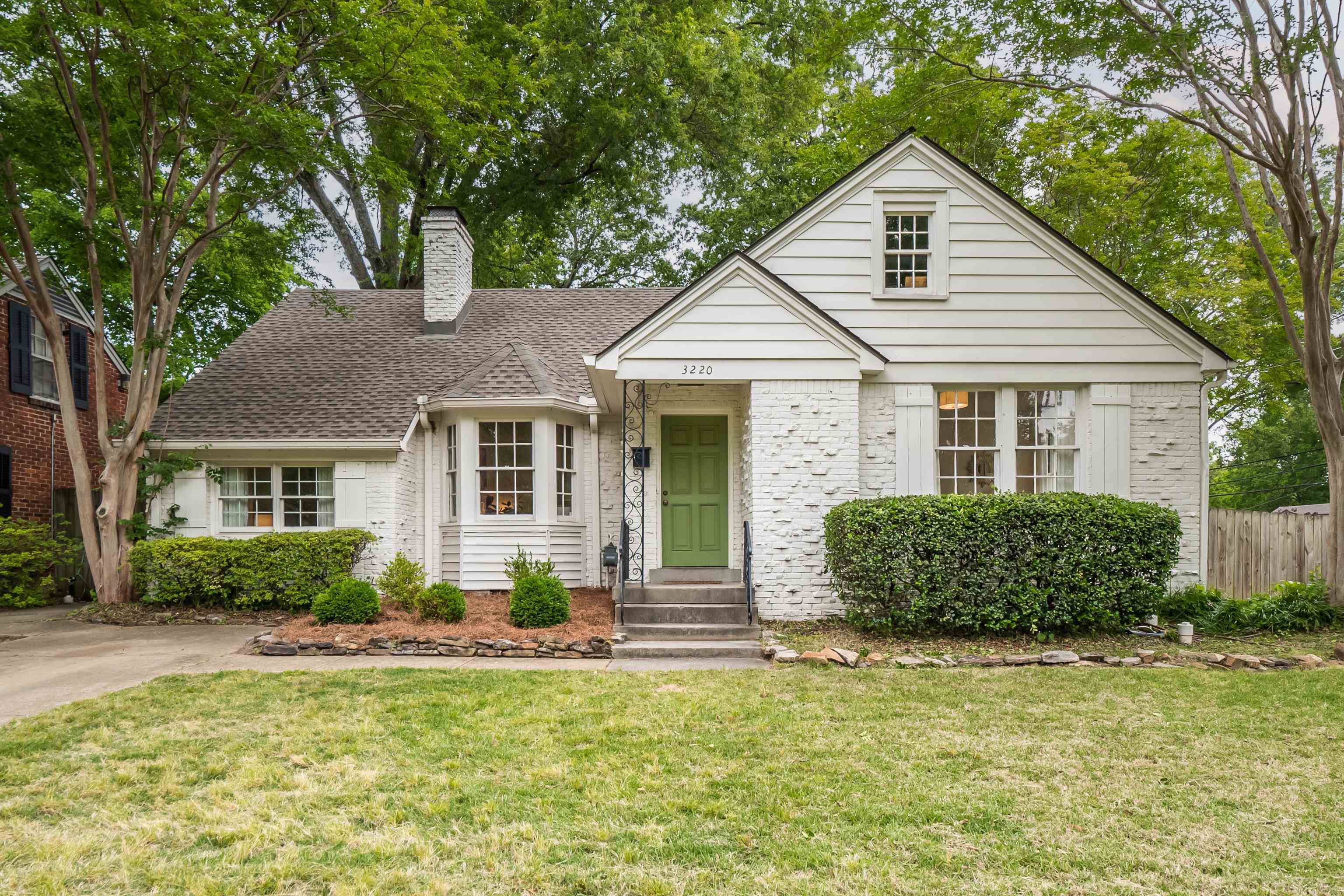Property Photo:  3220 Cowden Ave  TN 38111 