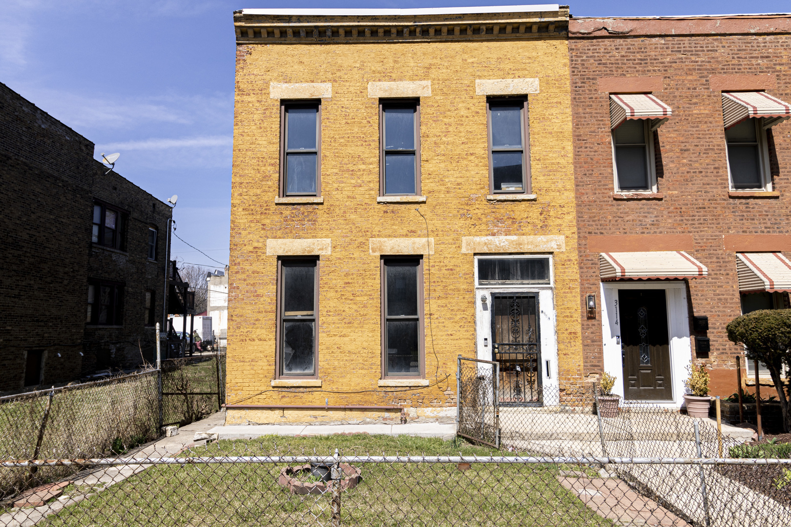 Property Photo:  3118 W Jackson Boulevard  IL 60612 