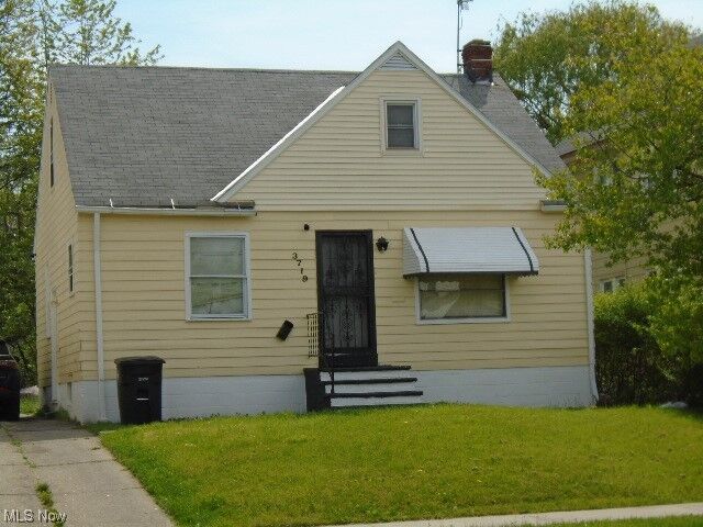 Property Photo: 3719 E 146th Street OH 44120