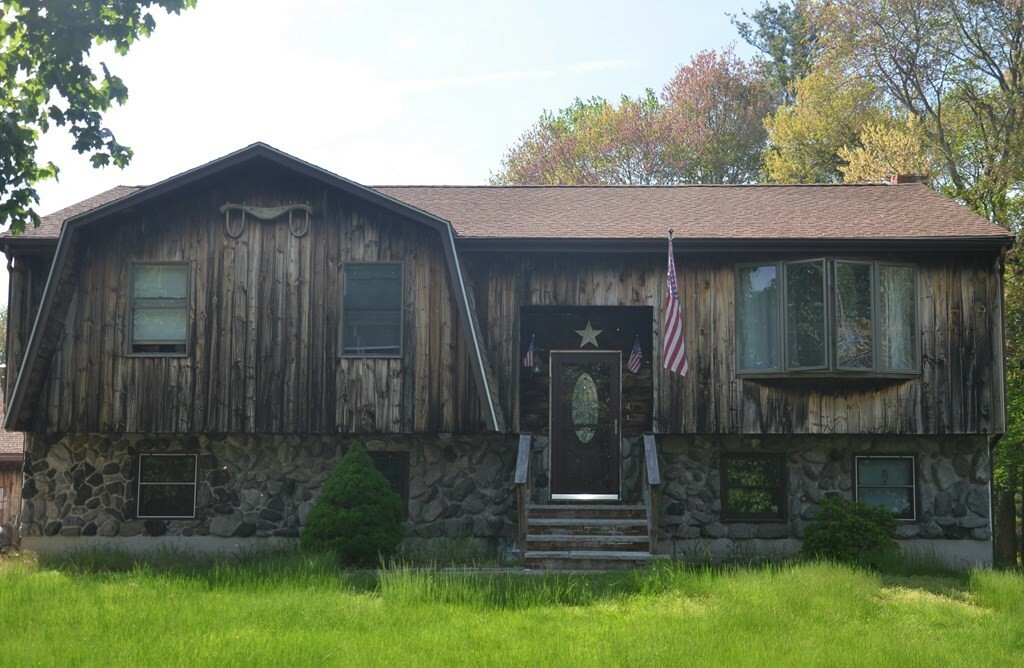Property Photo: 4 Bullard Cir MA 02053