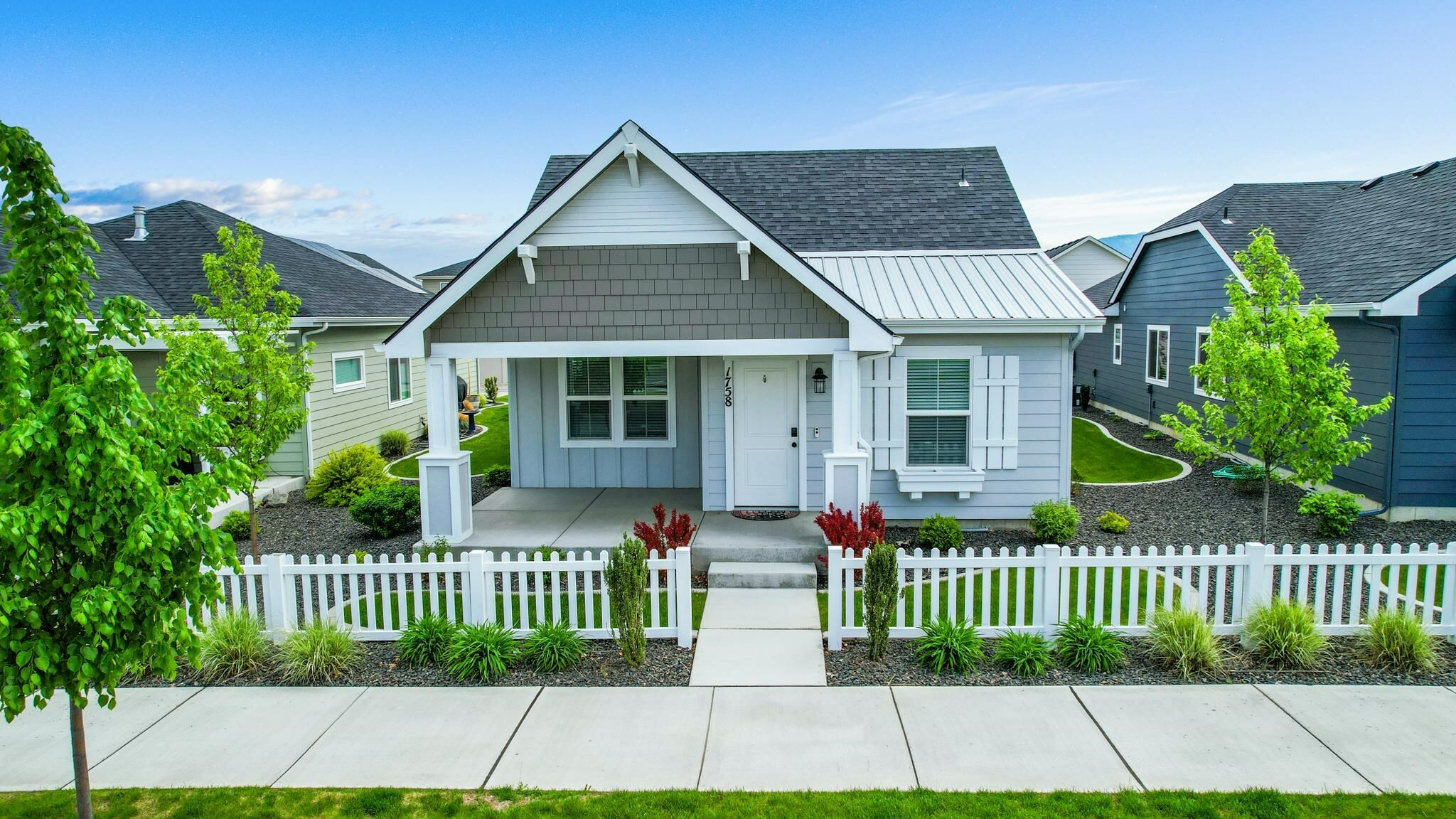 Property Photo:  1758 N Harvest Pkwy  WA 99016 