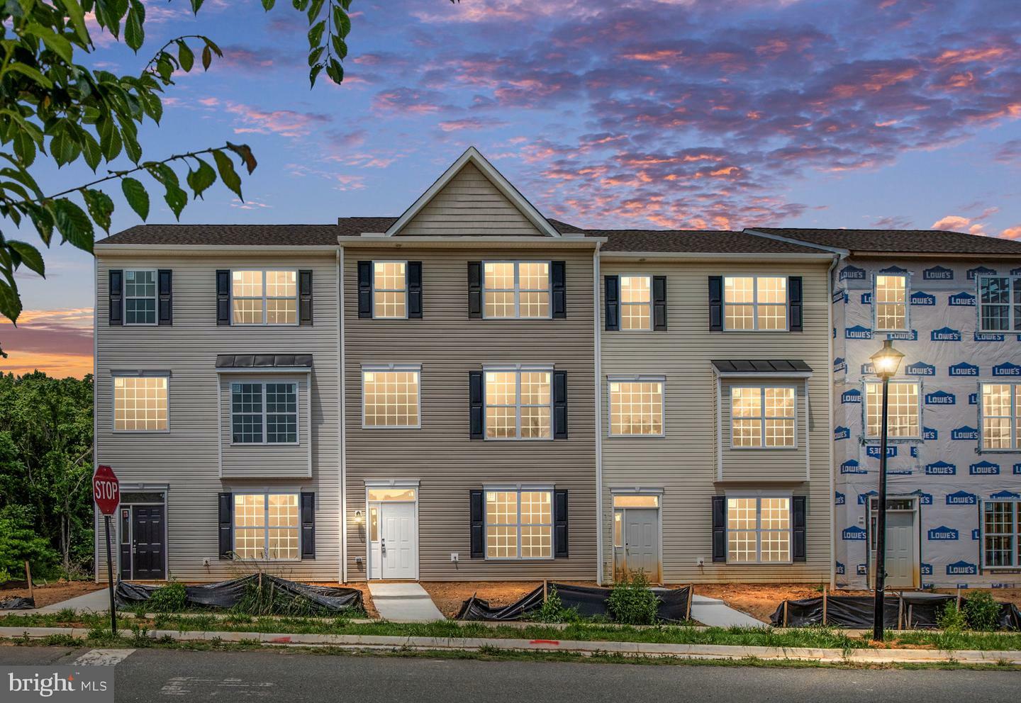 Property Photo: 1014 Wicklow Drive VA 22401
