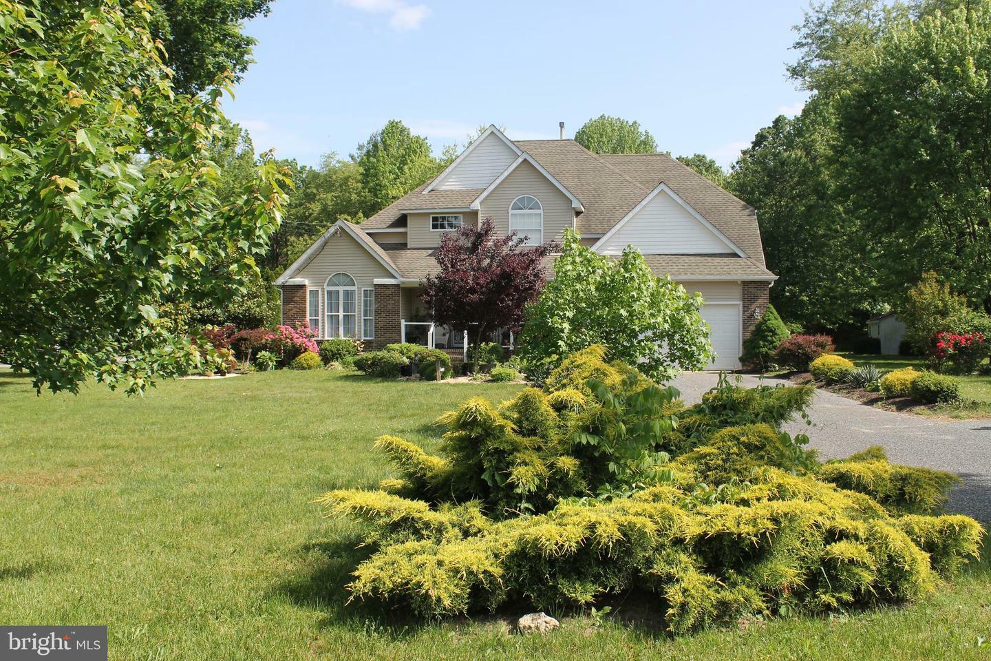 Property Photo: 424 E Stanger Avenue NJ 08028