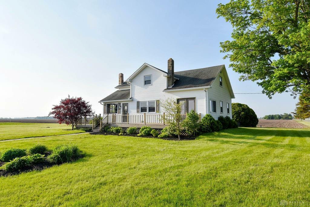 Property Photo: 795 Schnorf Jones Road OH 45337