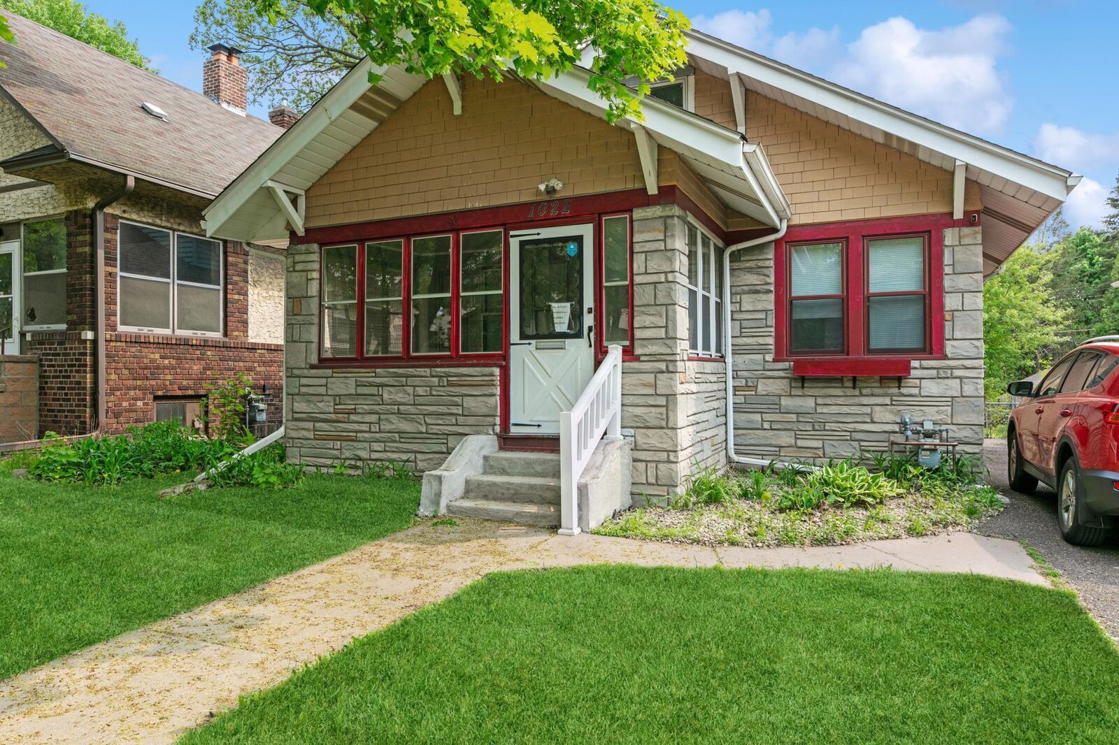 Property Photo:  1022 Wakefield Avenue  MN 55106 