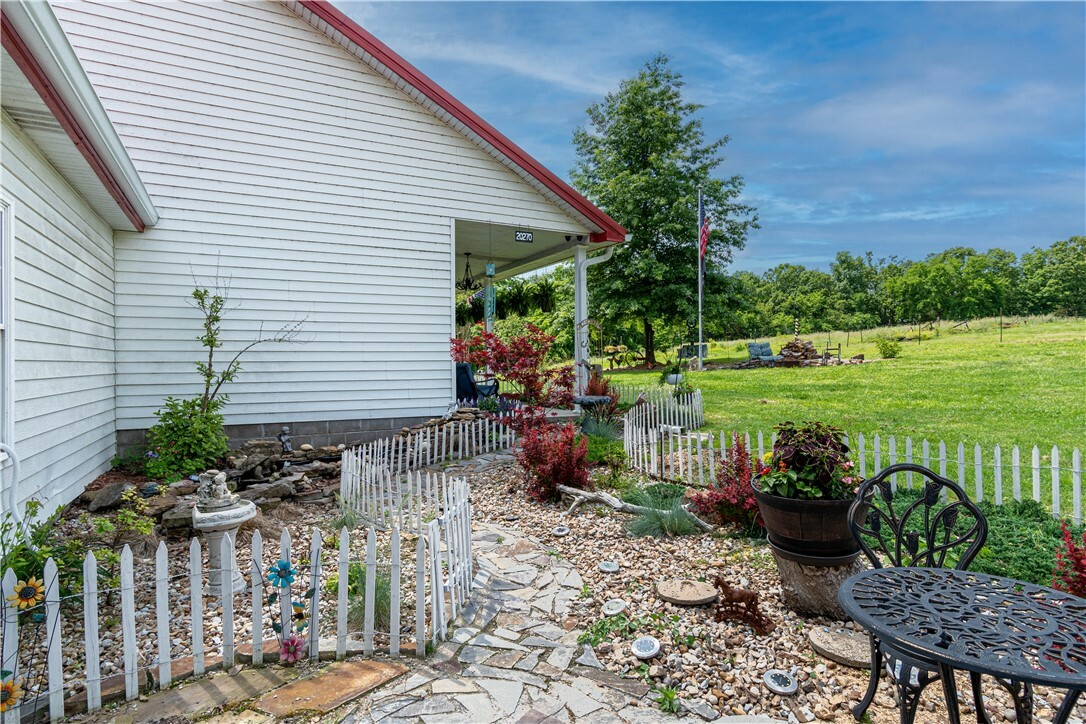Property Photo:  20270 Woodhaven Drive  AR 72738 
