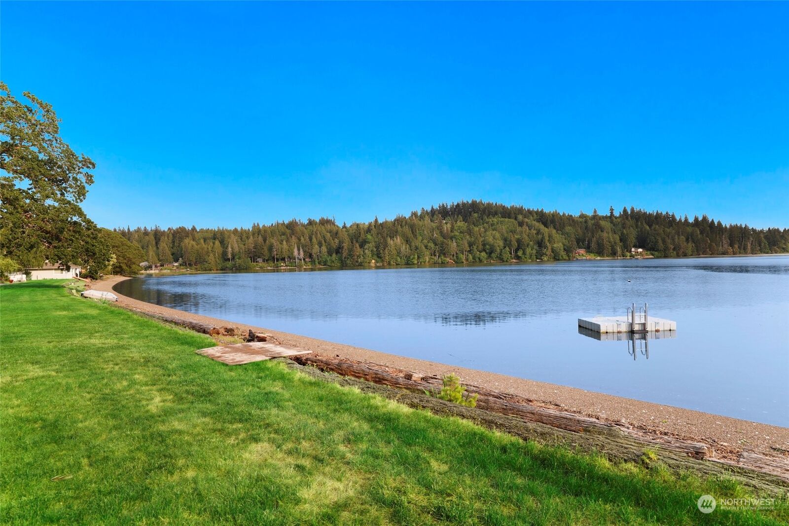 Property Photo:  50 E Driftwood Circle E  WA 98584 