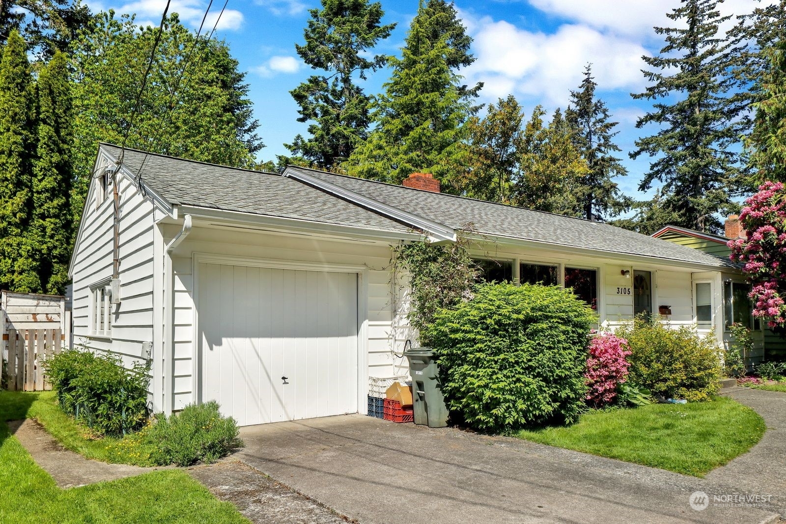 Property Photo:  3105 Vallette Street  WA 98226 