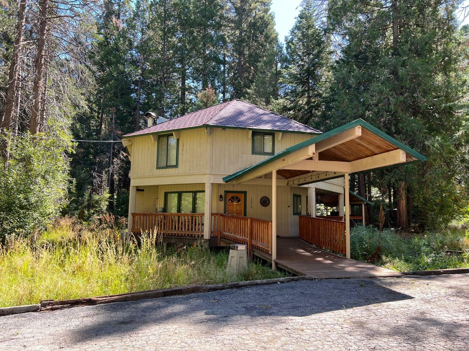 Property Photo: 42215 Rock Ledge Road CA 93664