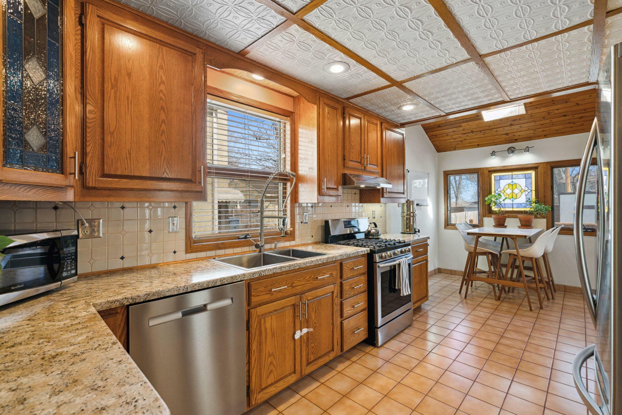 Property Photo: 4236 Dupont Avenue N MN 55412
