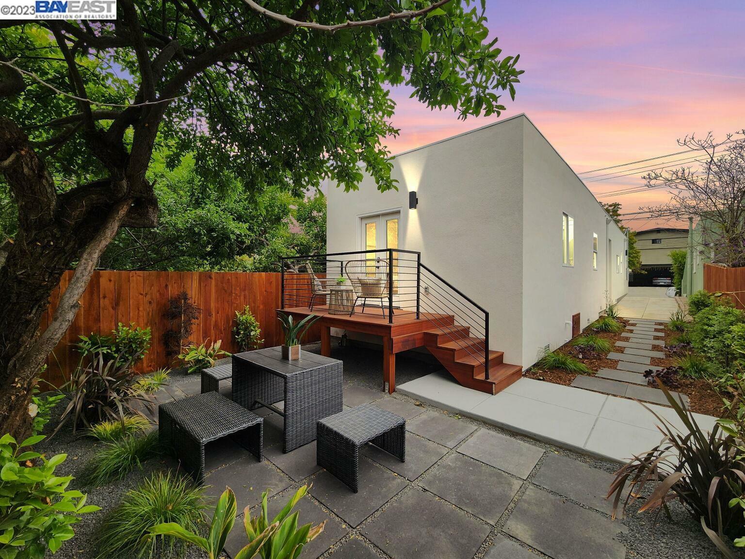 Property Photo:  518 Stannage Ave  CA 94706 