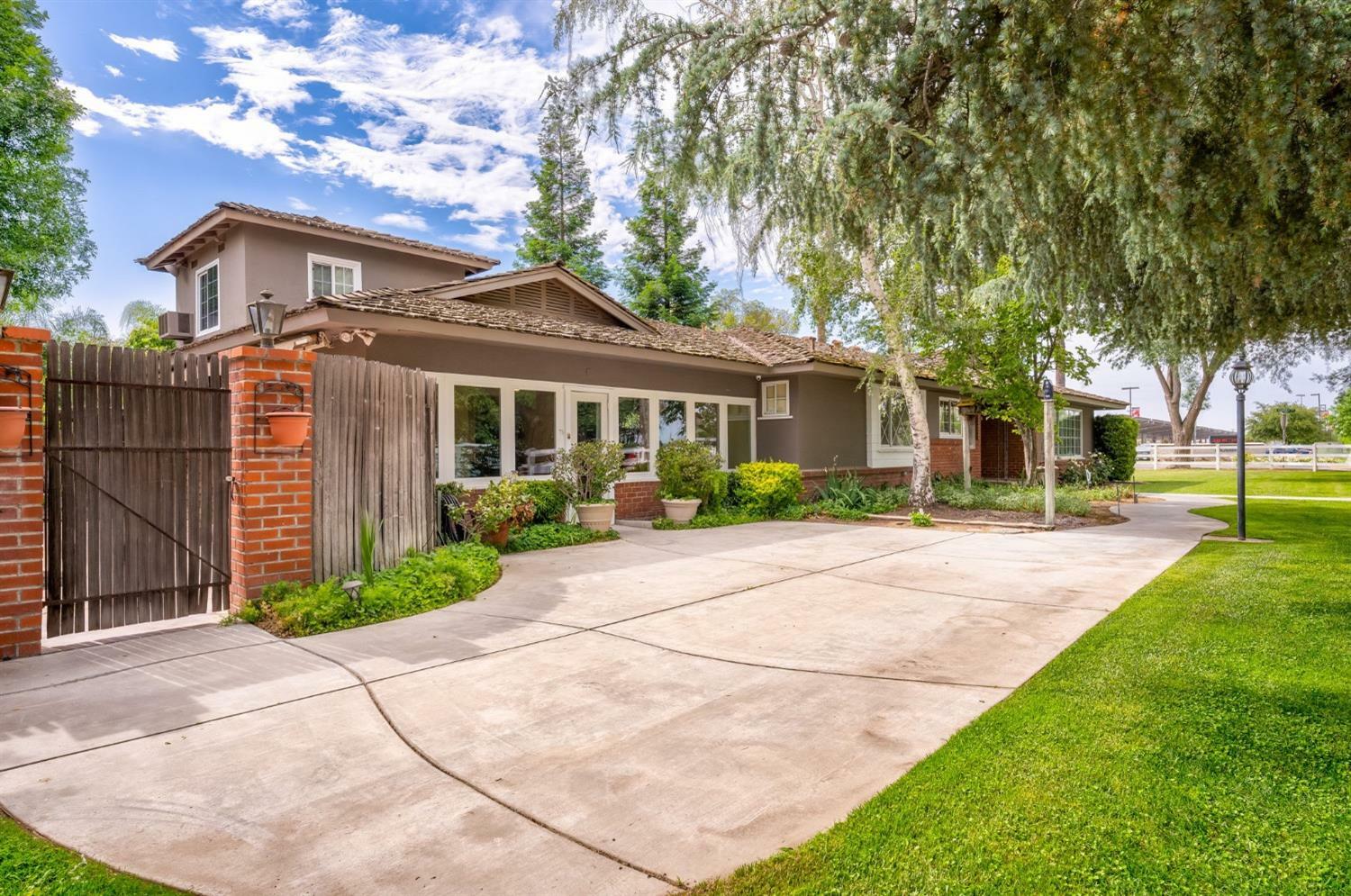 Property Photo: 14013 W Kearney Boulevard CA 93630