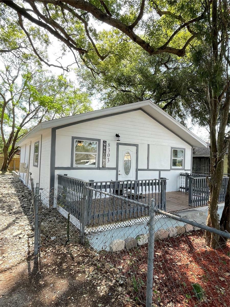 Property Photo:  8303 N 14th Street  FL 33604 