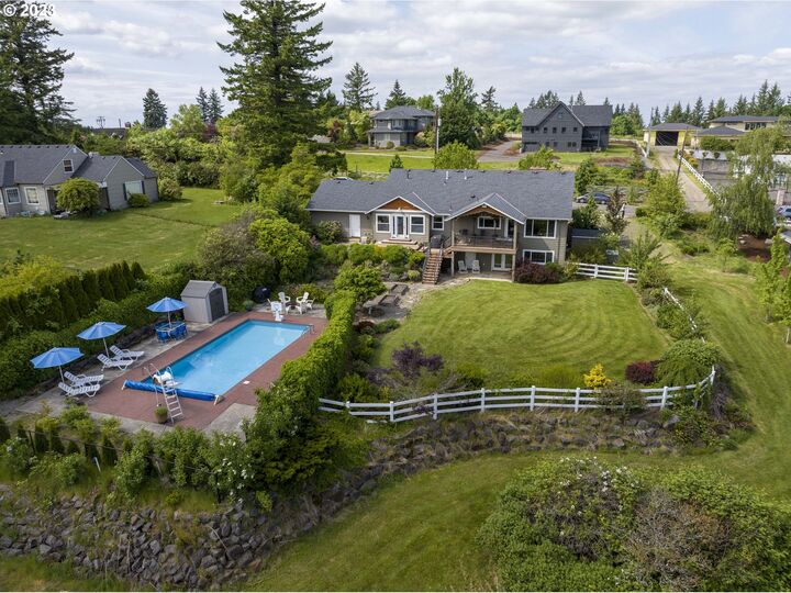 12300 SE Ridgecrest Rd  Happy Valley OR 97086 photo