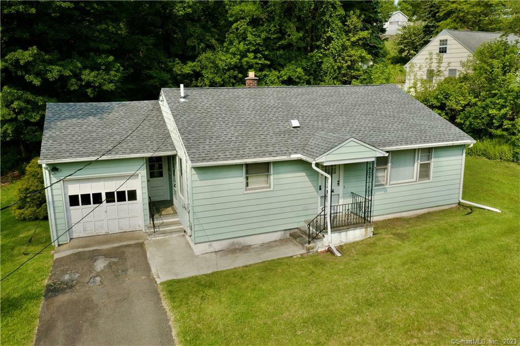Property Photo: 69 Parkland Avenue CT 06708