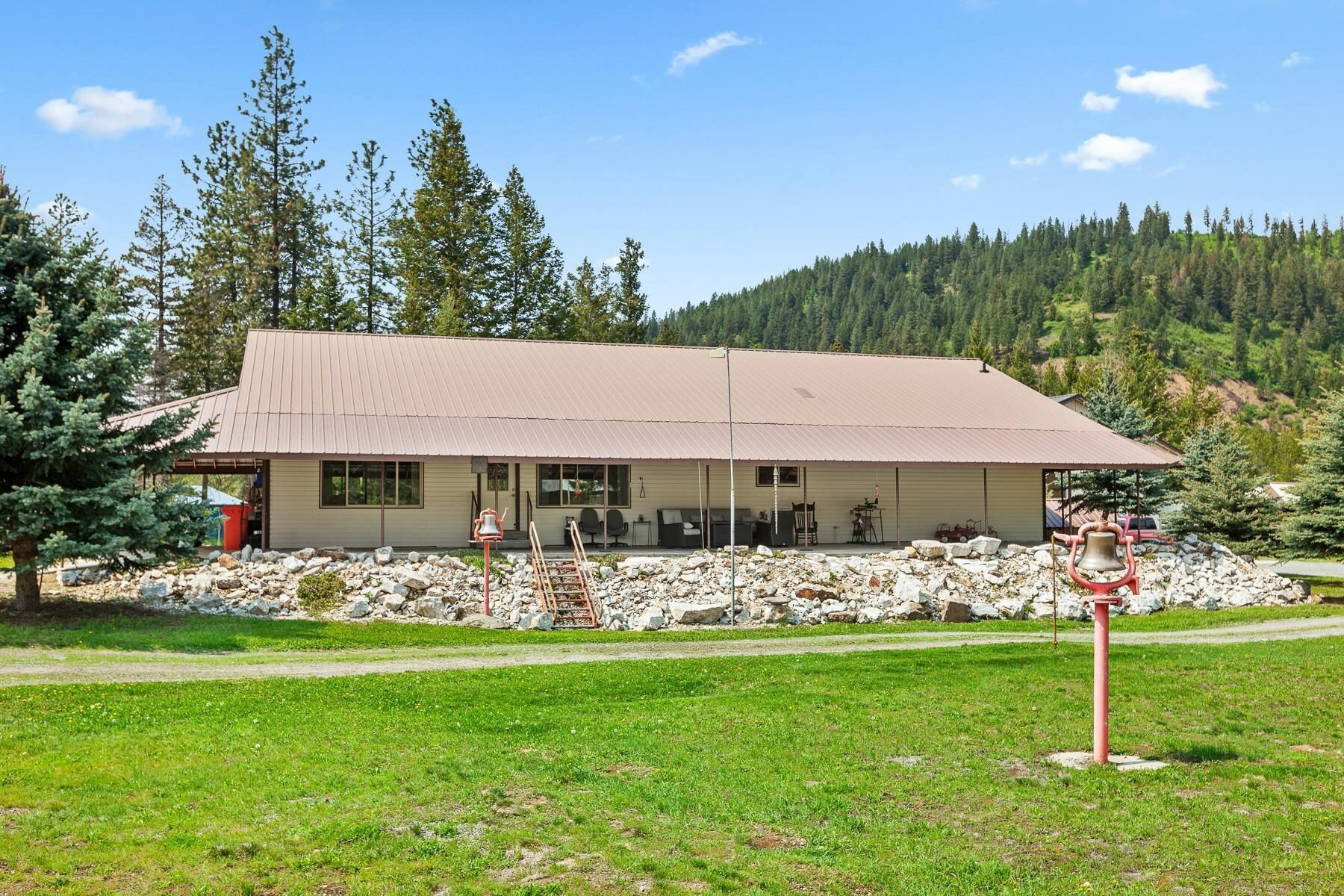 Property Photo: 407 N Bodie Canyon Rd ID 83856