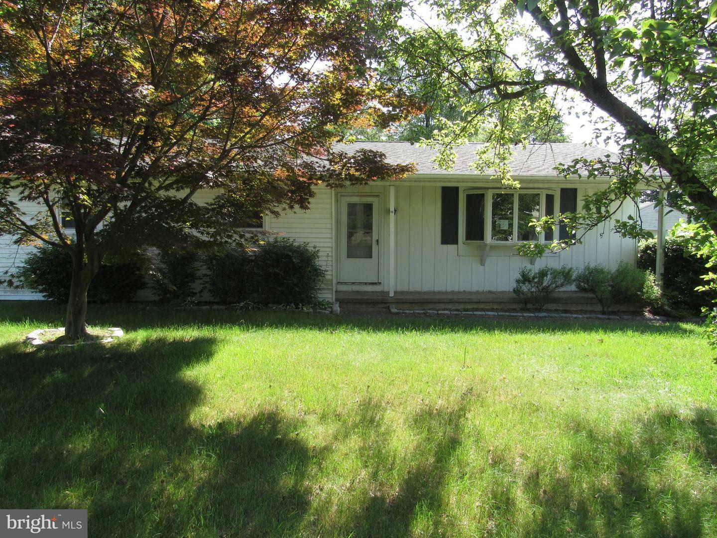 Property Photo:  99 Tansboro Road  NJ 08009 