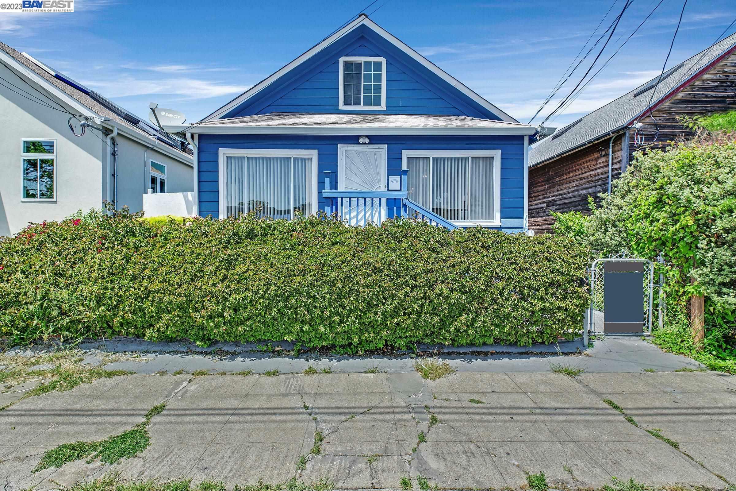 Property Photo: 1164 Ocean Ave CA 94608