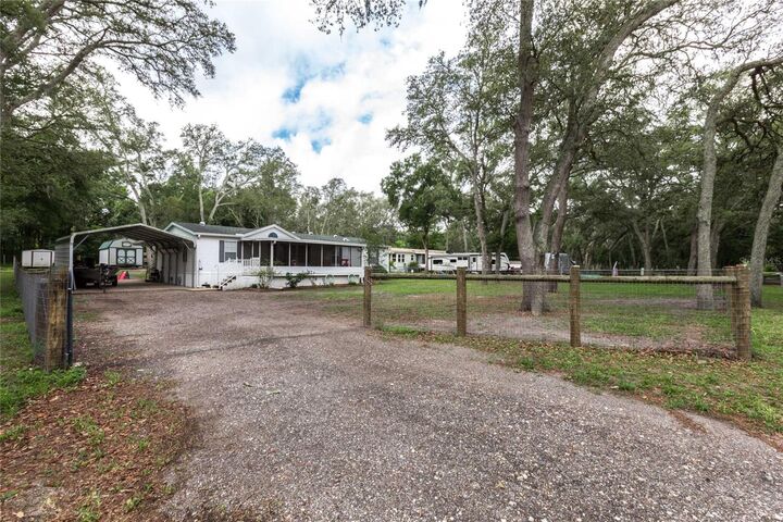 Property Photo:  34942 Louise Road  FL 33523 