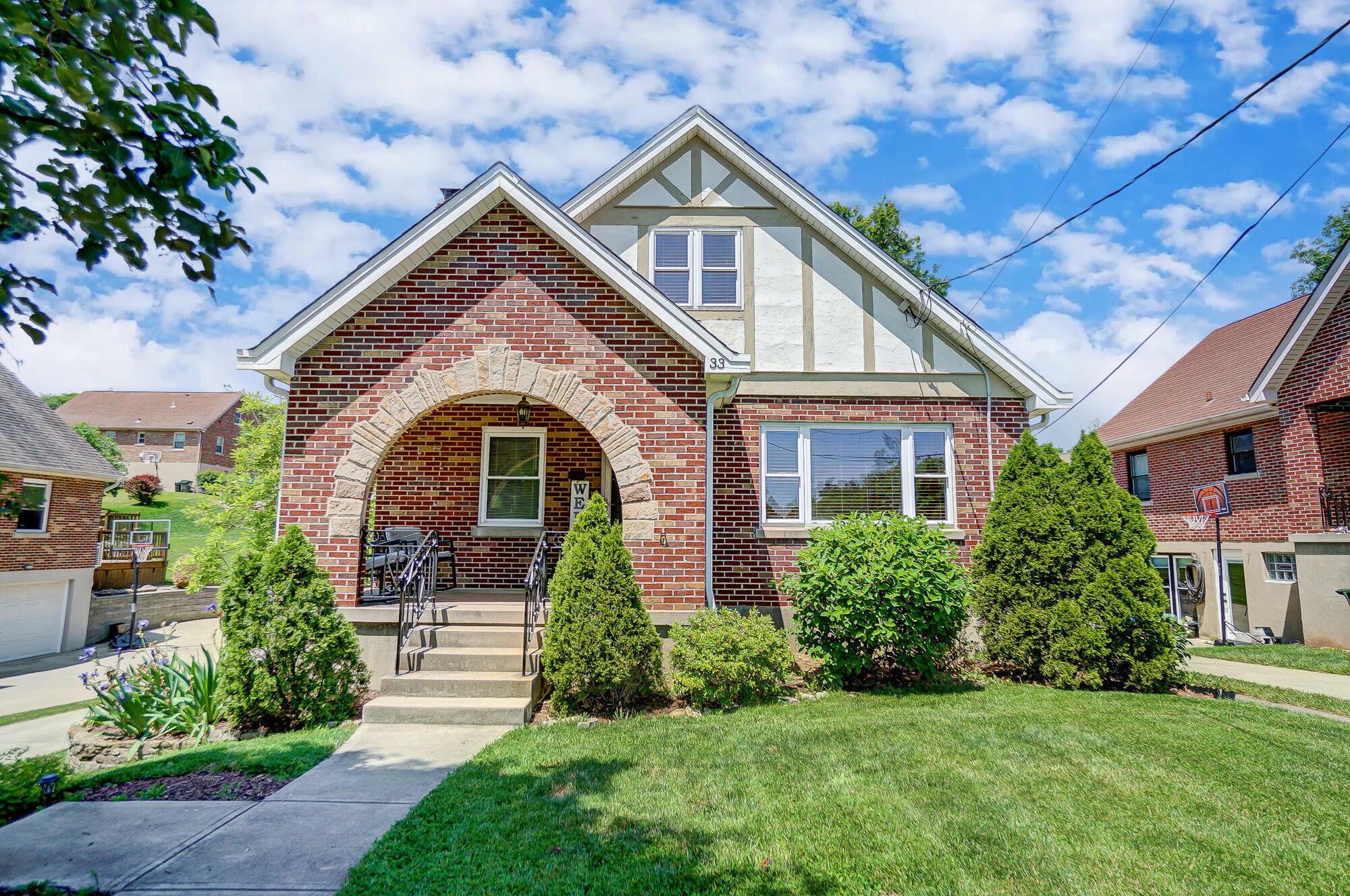 Property Photo: 33 Edgewood Drive KY 41075