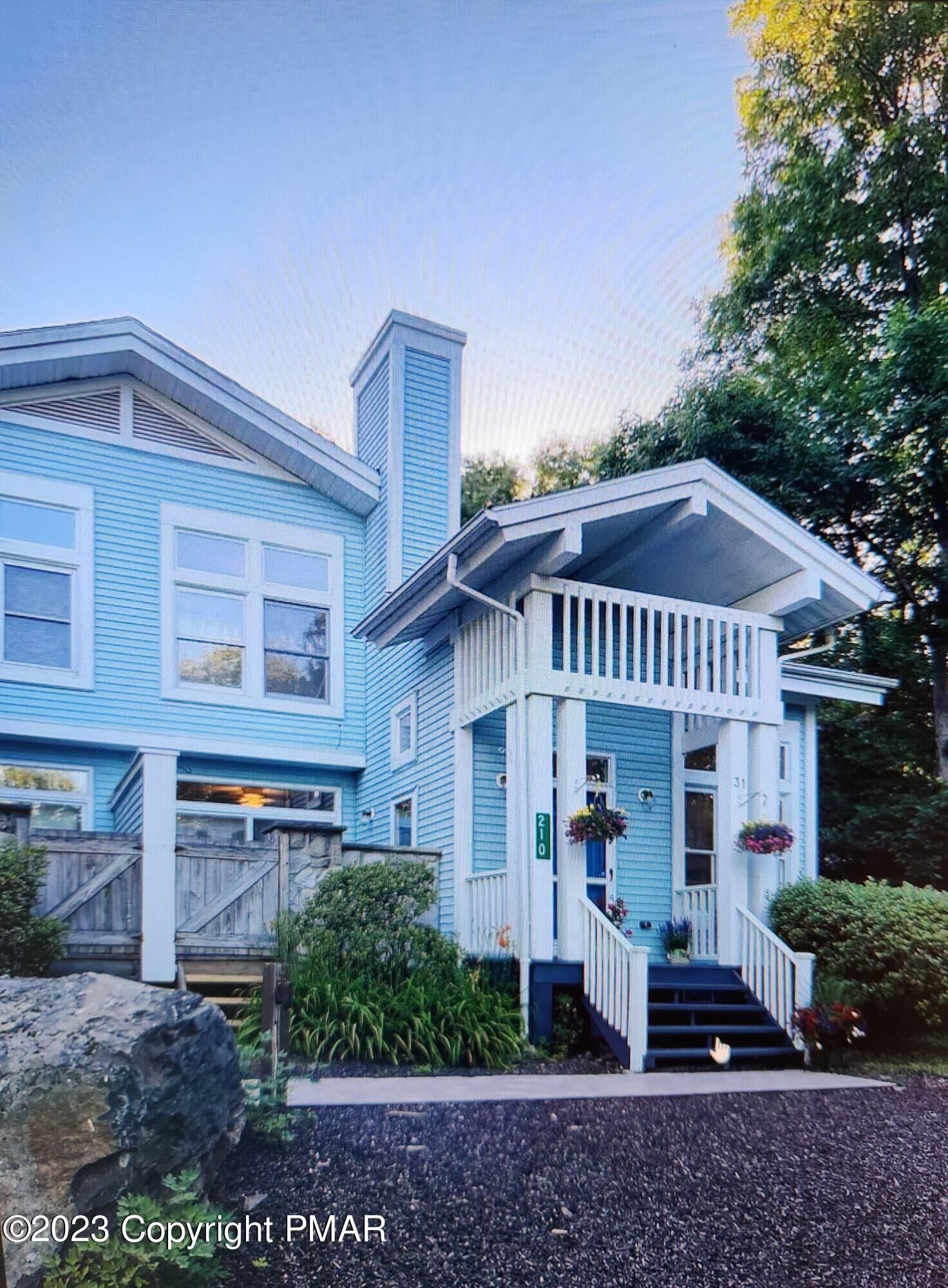 Property Photo: 210 Abbington Drive PA 18302