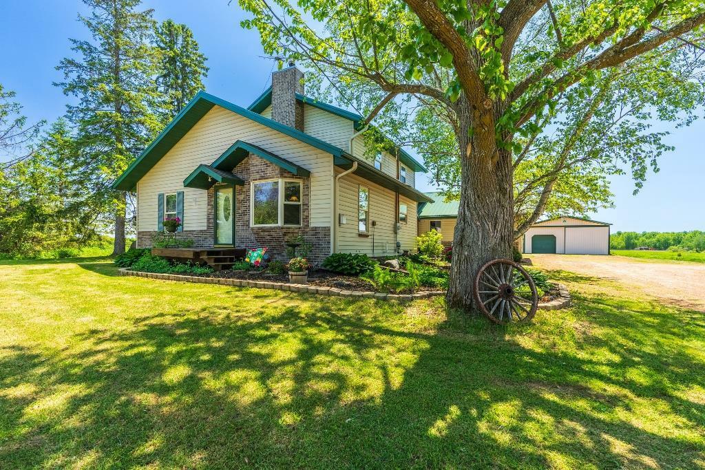 Property Photo:  W8539 County Road M  WI 54452 