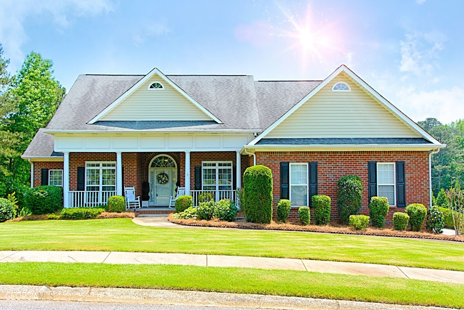 Property Photo: 109 Victoria Vining GA 30116