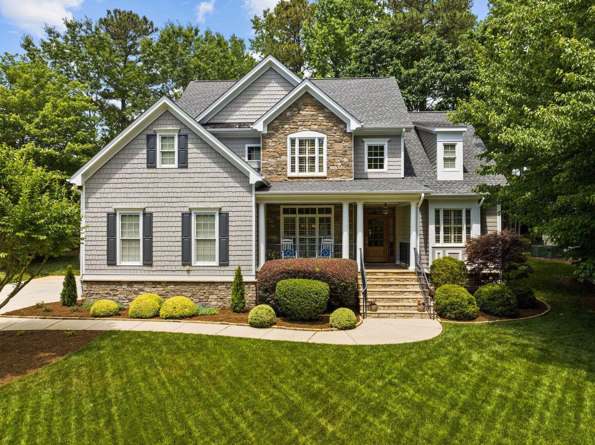Property Photo: 2613 Iveysprings Court NC 27539