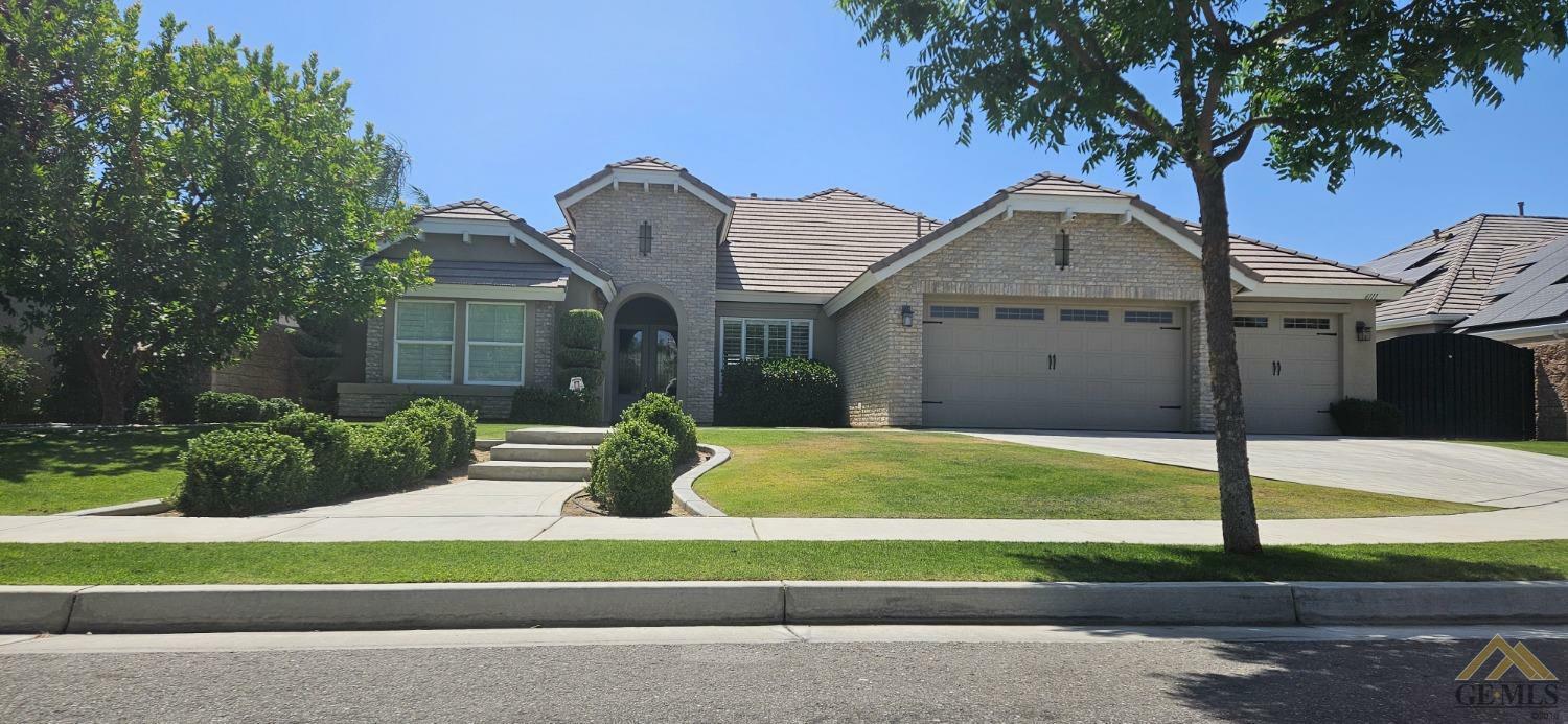 6111 Gallitan Court  Bakersfield CA 93314 photo