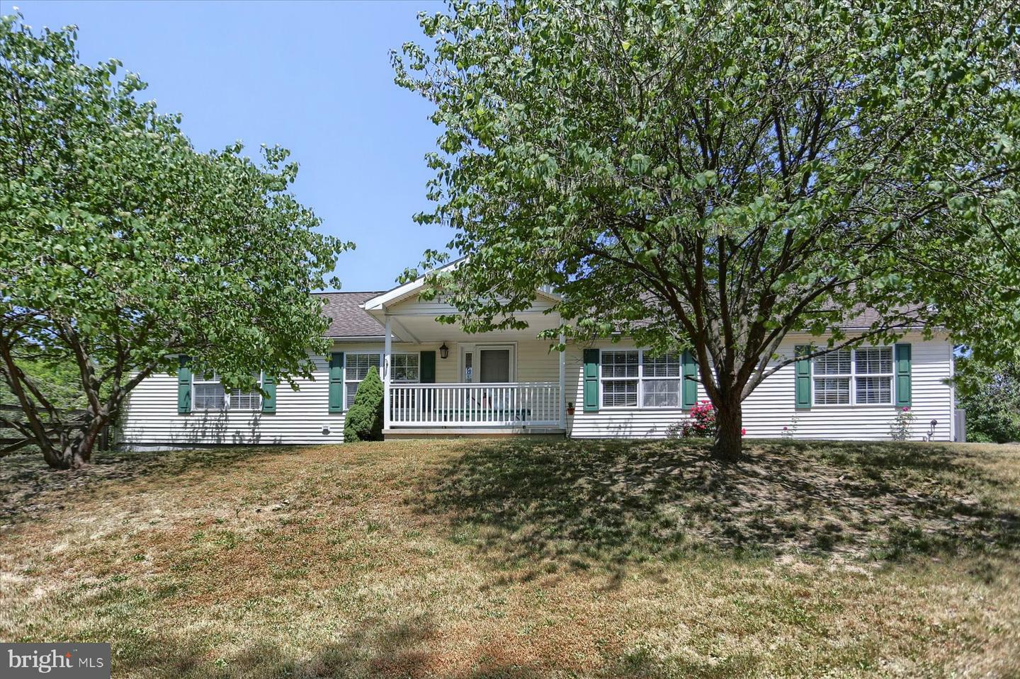 Property Photo: 8100 Fox Mill Road PA 17112