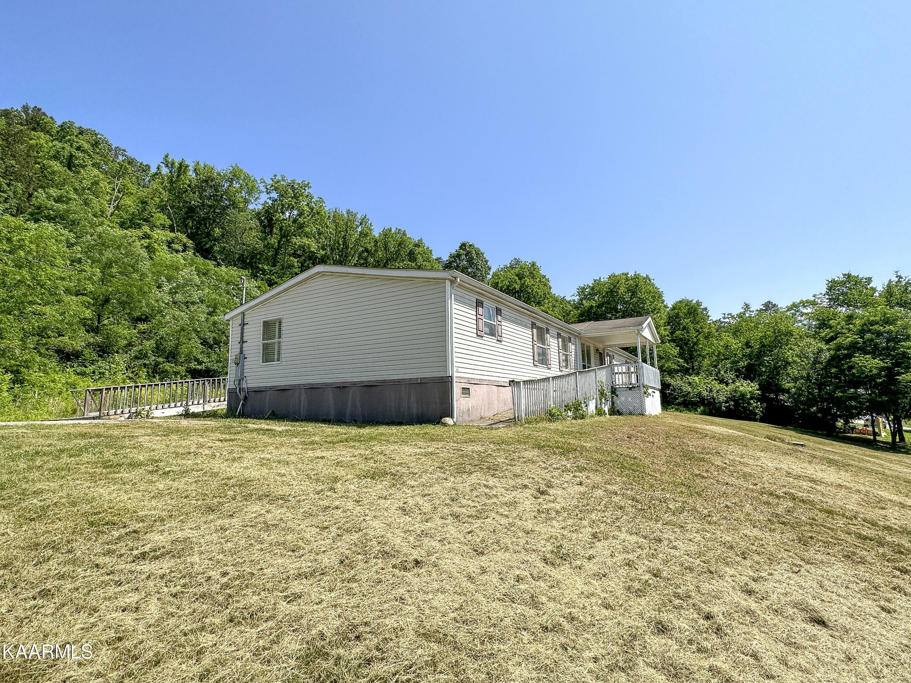 Property Photo:  1060 Highway 25-70W  TN 37725 