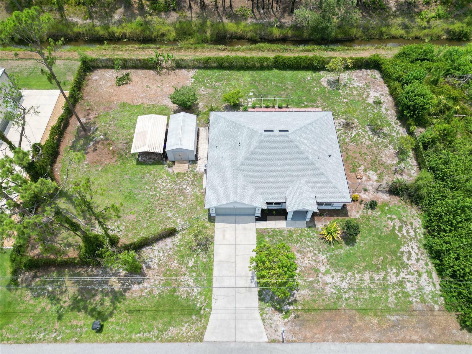 Property Photo:  3297 Alwood Street  FL 34291 