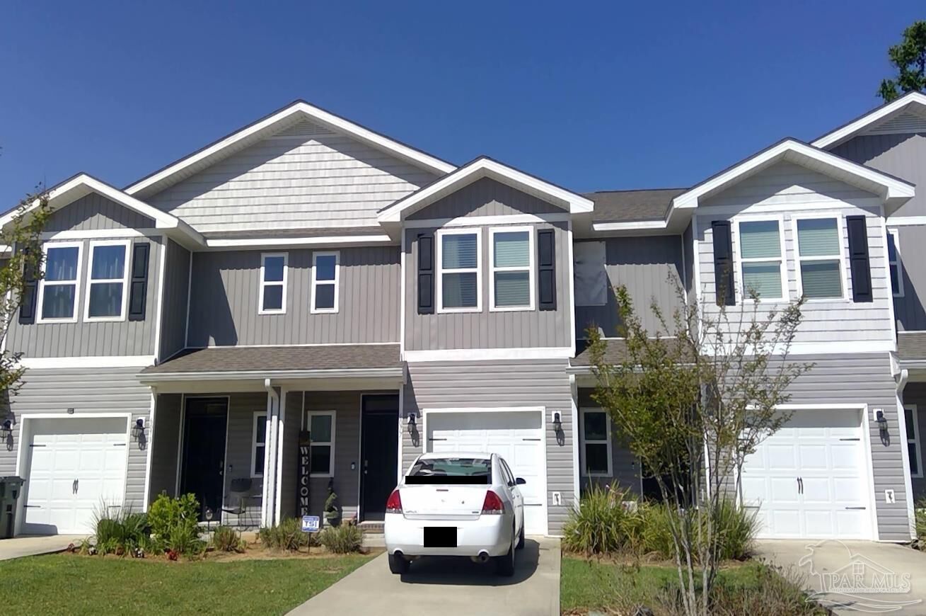Property Photo:  6077 Royal Port Ct  FL 32526 