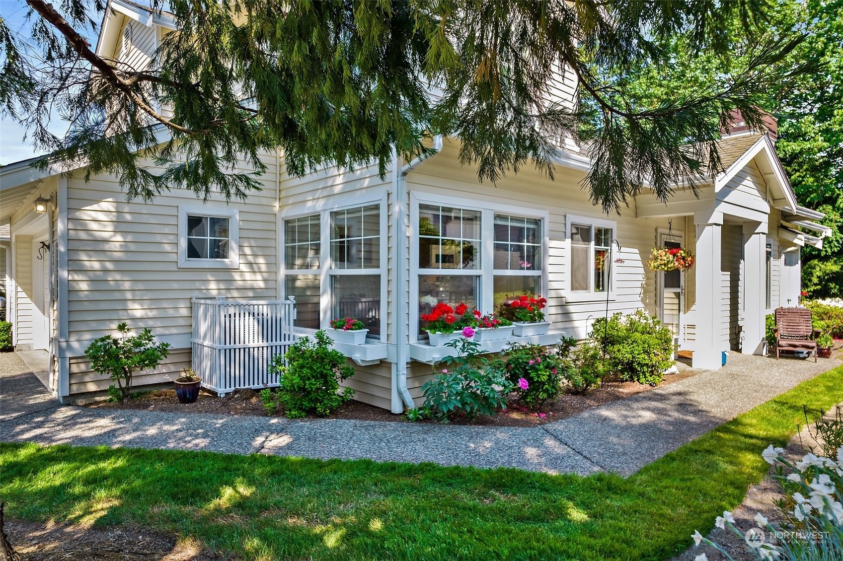 Property Photo: 22110 43rd Avenue S 12-4 WA 98032