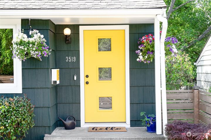 Property Photo: 3519 SW Elmgrove Street WA 98126