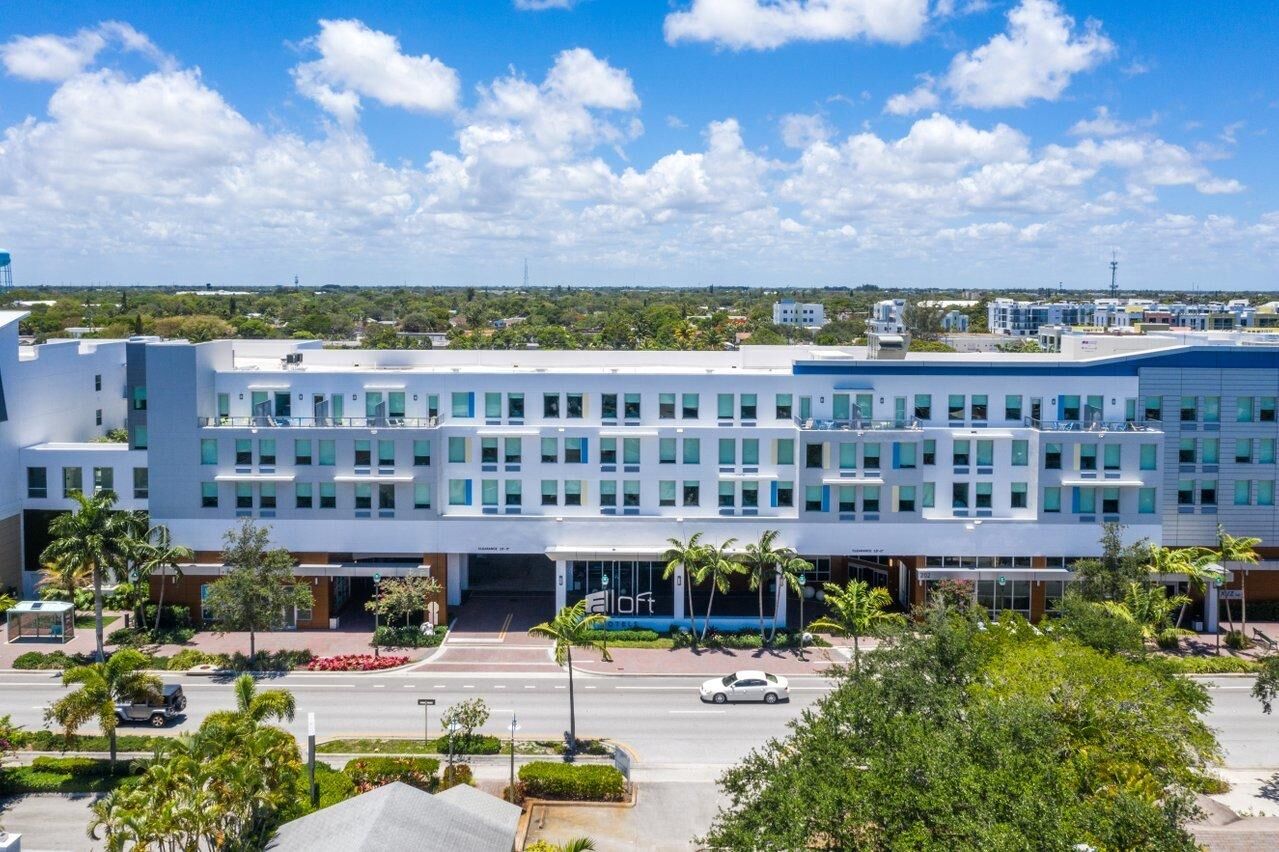 Property Photo:  236 SE 5th Avenue 303  FL 33484 