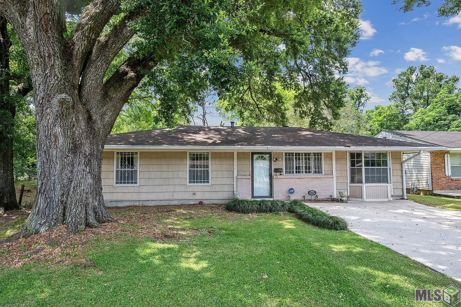 Property Photo:  5644 Shelley Ct  LA 70805 