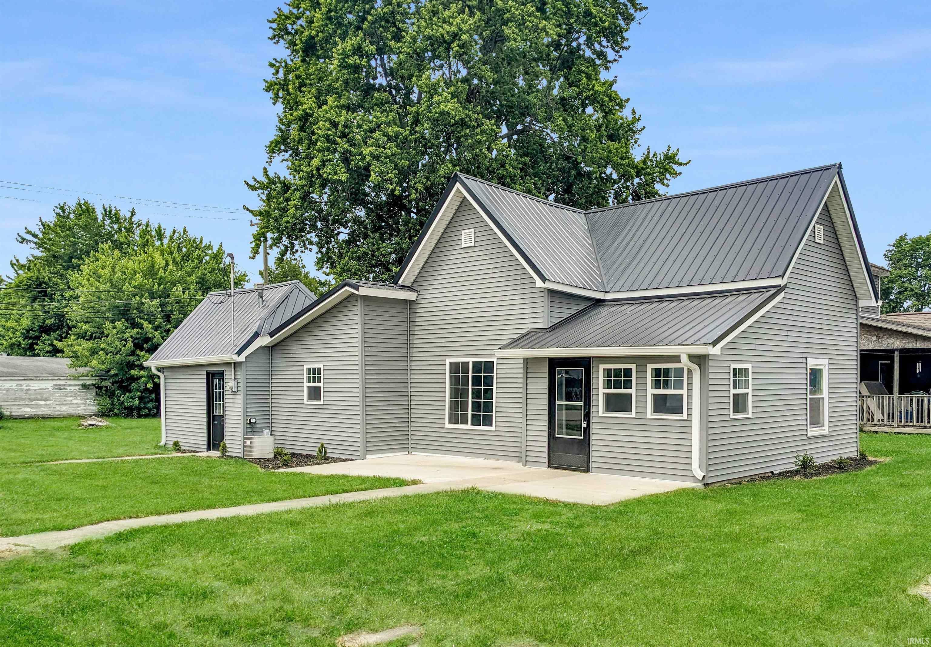 108 E Harrison Street  Kirklin IN 46050 photo