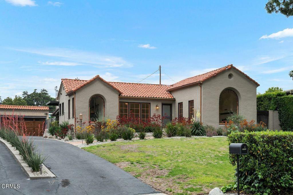 Property Photo: 2107 Minoru Drive CA 91001