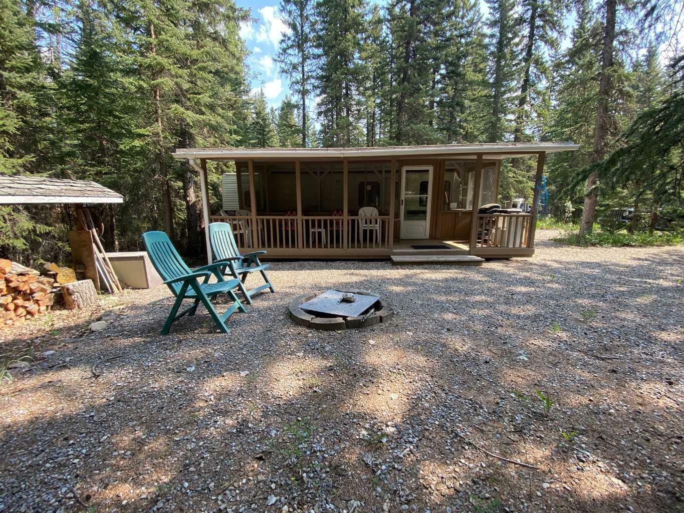 Property Photo: 32380 Range Road 55 18 AB T0M 1X0