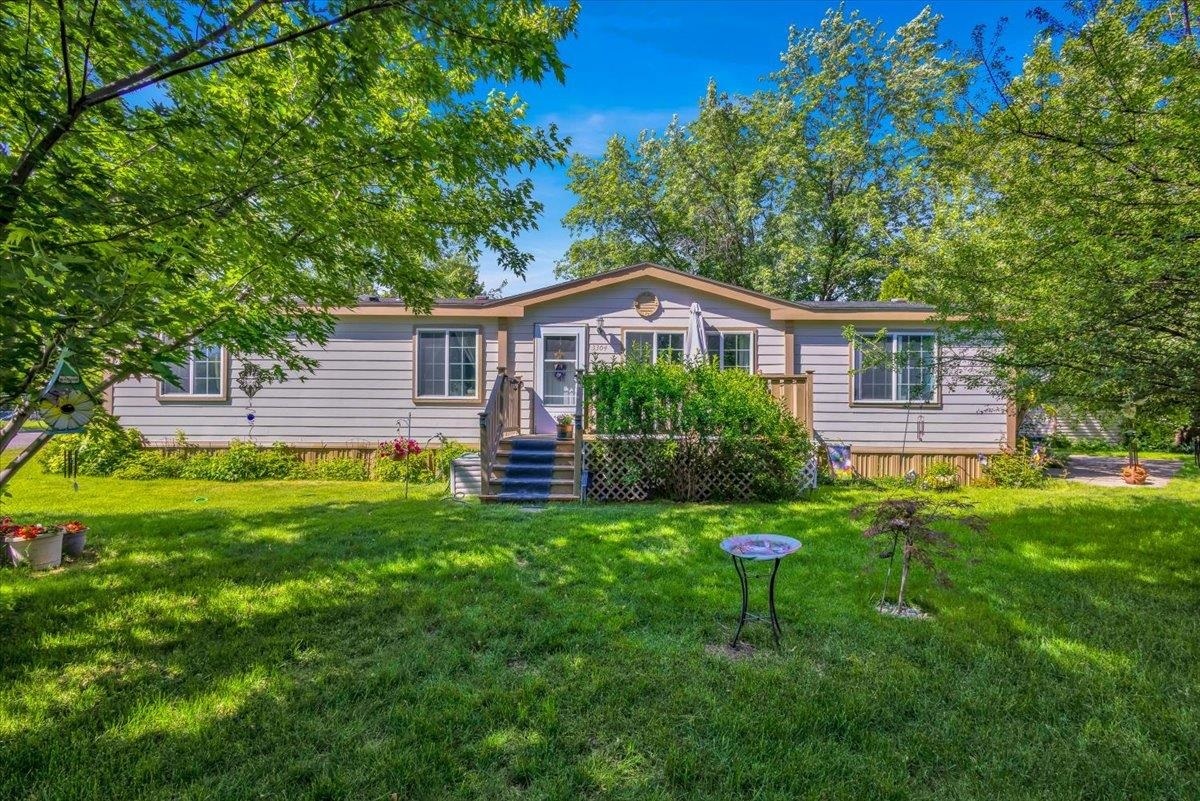 Property Photo:  3304 N McKee St  WA 99216 