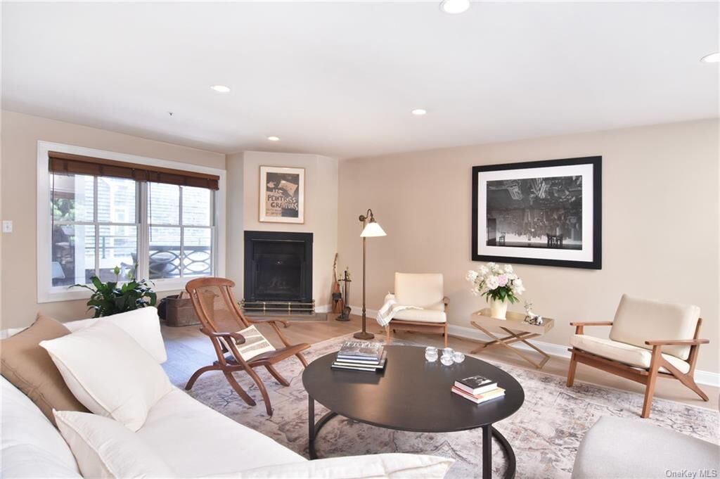 Property Photo: 27 N Buckhout Street 7 NY 10533