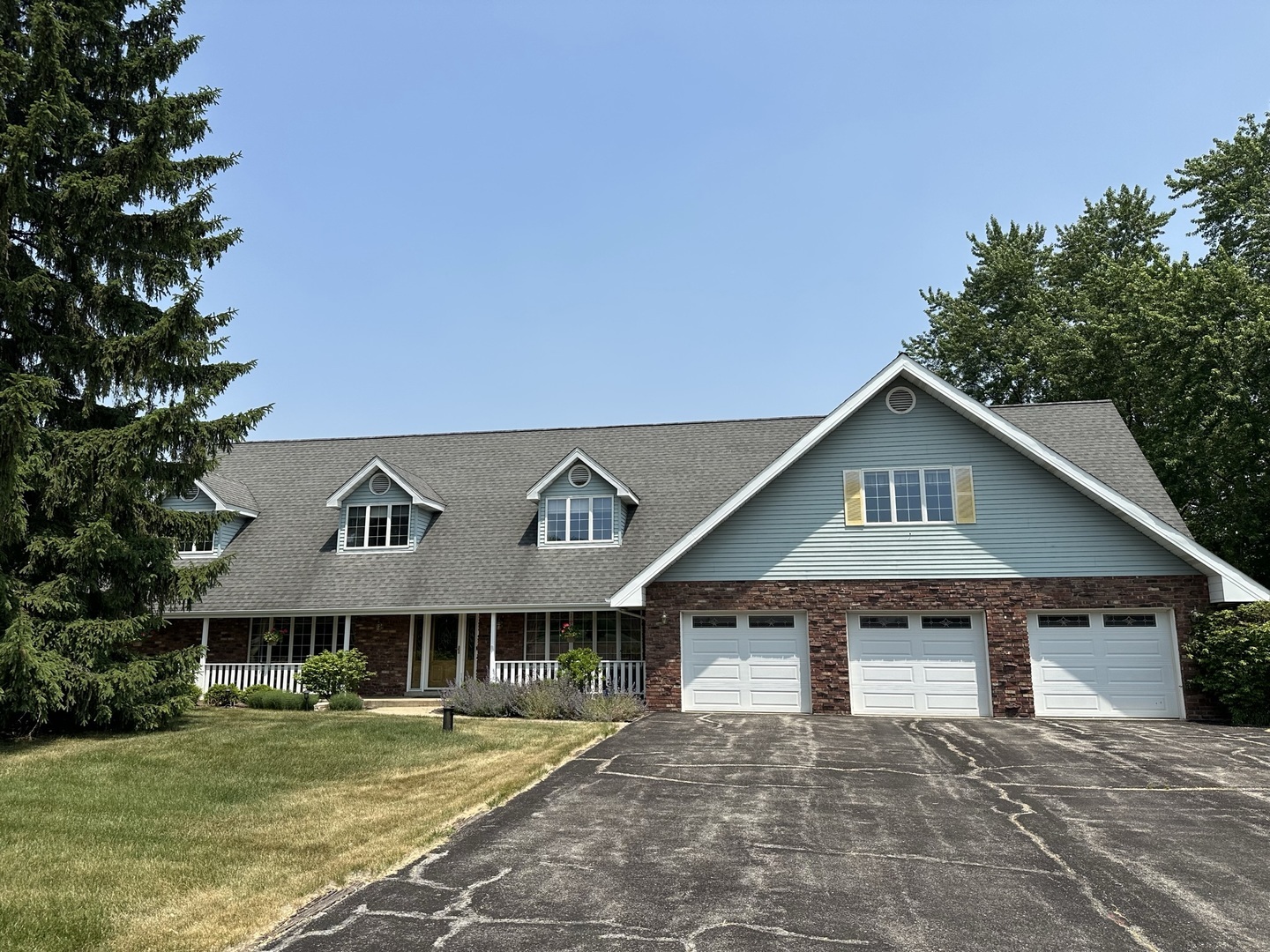 Property Photo: 11930 Lynch Drive IL 60467
