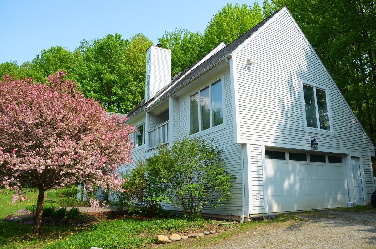 Property Photo:  529 Stonefence Road  VT 05477 