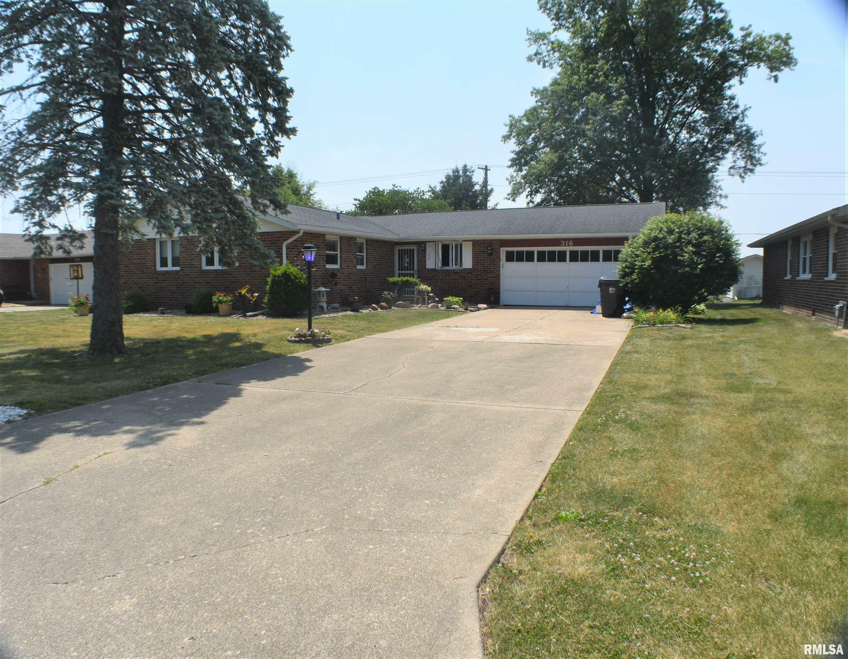 Property Photo:  316 Gettysburg Drive  IL 61520 