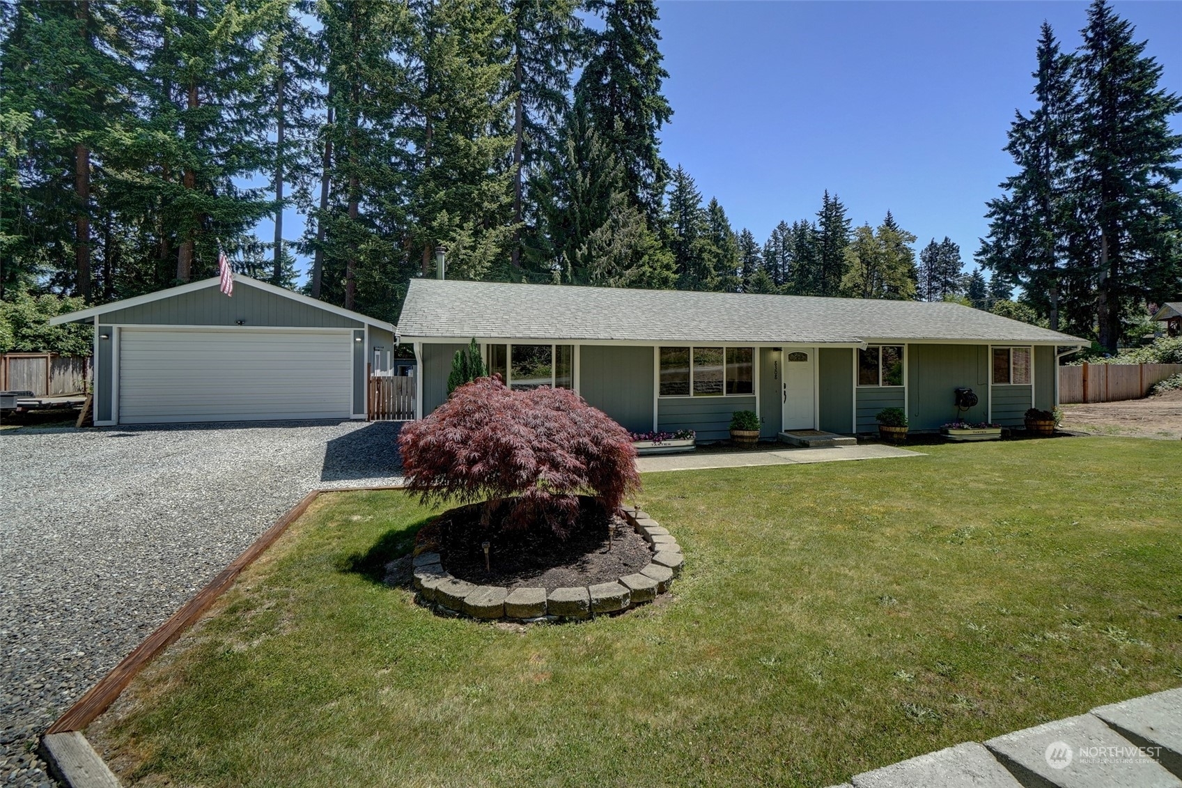 Property Photo:  8308 186th Avenue E  WA 98391 