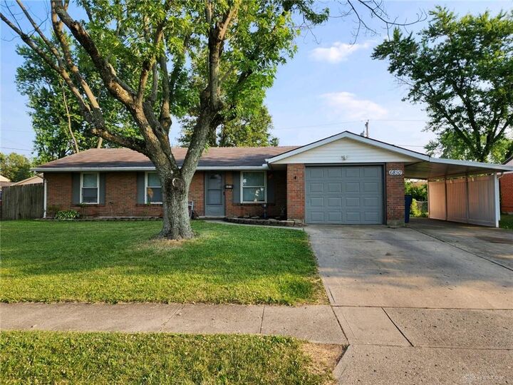 6850 Stonehurst Drive  Dayton OH 45424 photo