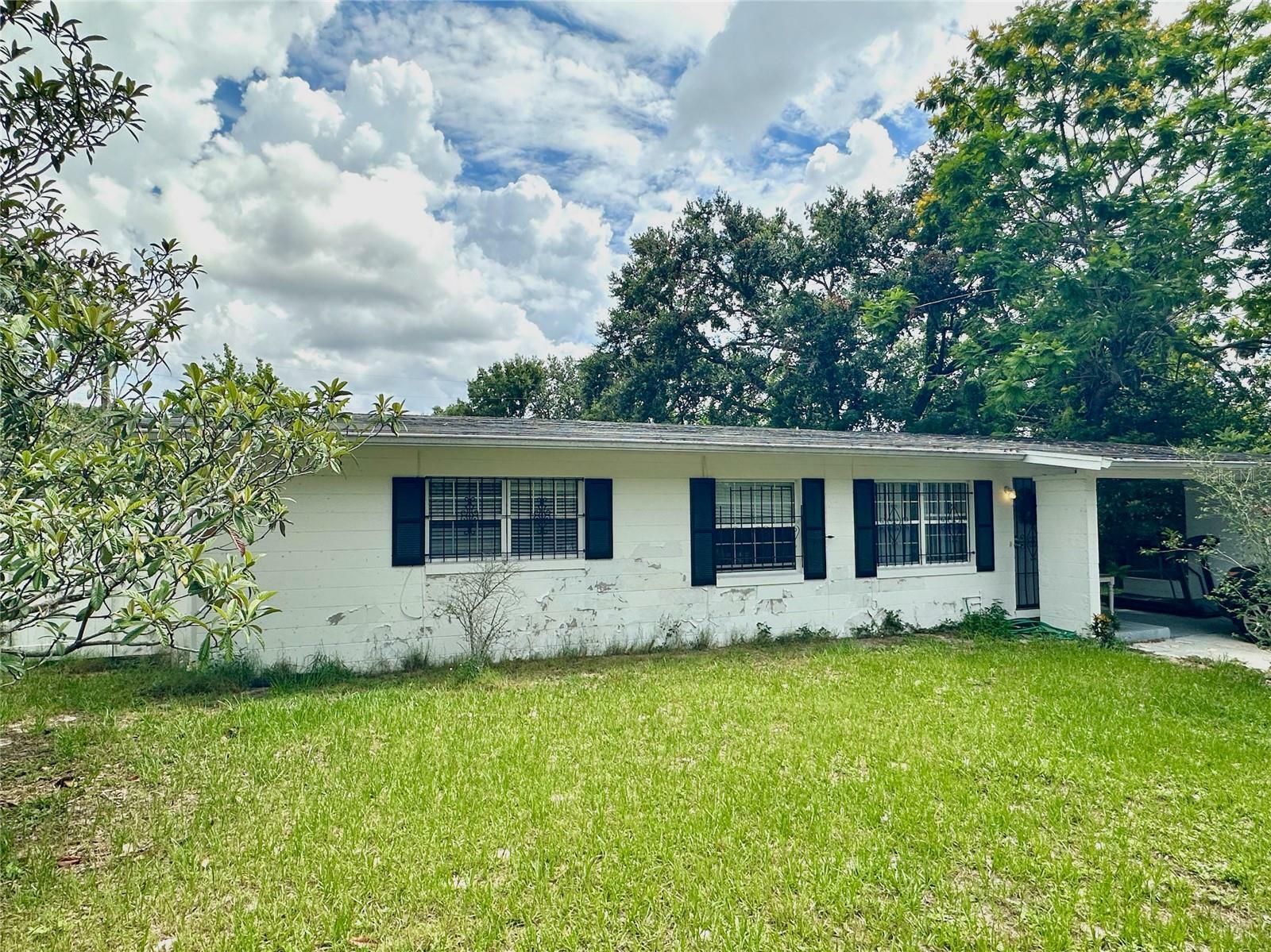 Property Photo:  5805 Gamble Drive  FL 32808 