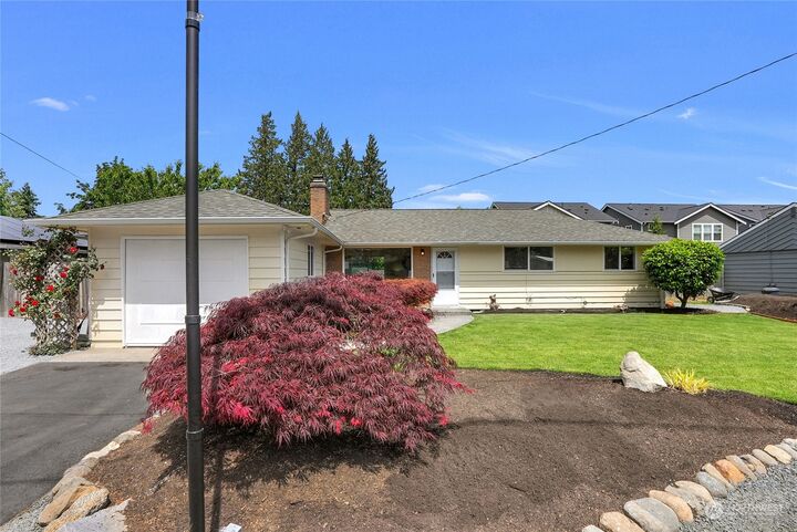 Property Photo:  8023 213th Street SW  WA 98026 